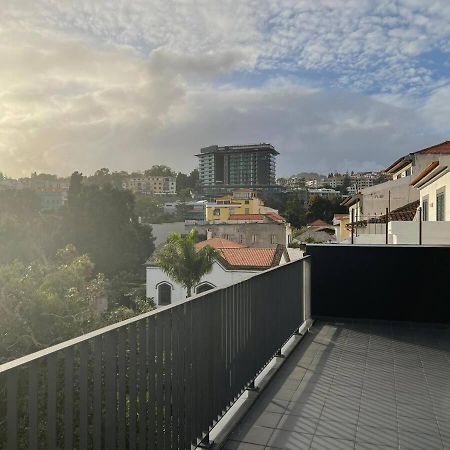 Carreira Residence Funchal  Eksteriør billede