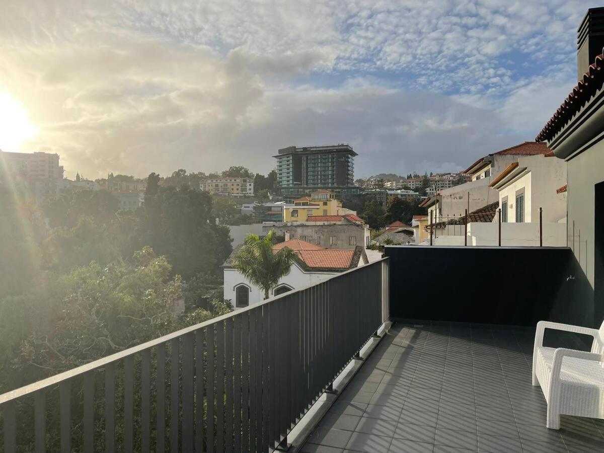 Carreira Residence Funchal  Eksteriør billede
